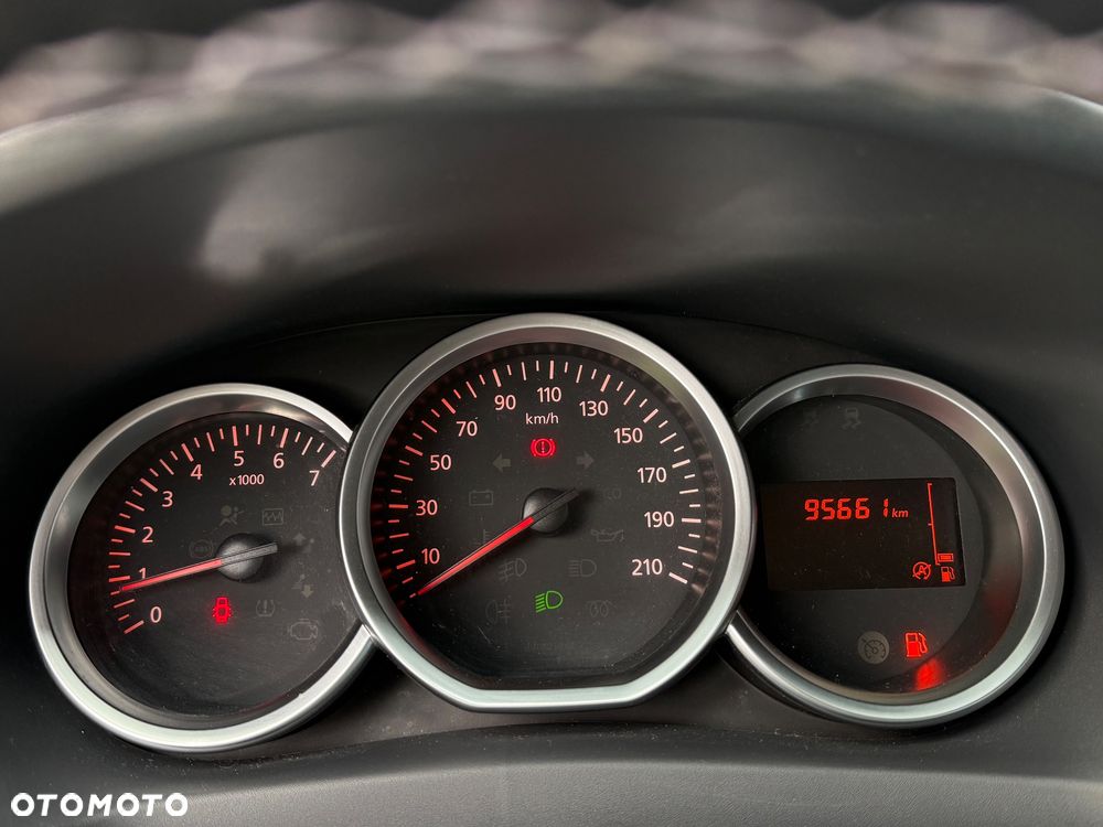 Dacia Logan TCe 90 (S&S) Comfort - 12