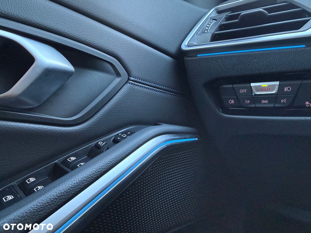BMW Seria 3 320d xDrive M Sport sport - 27