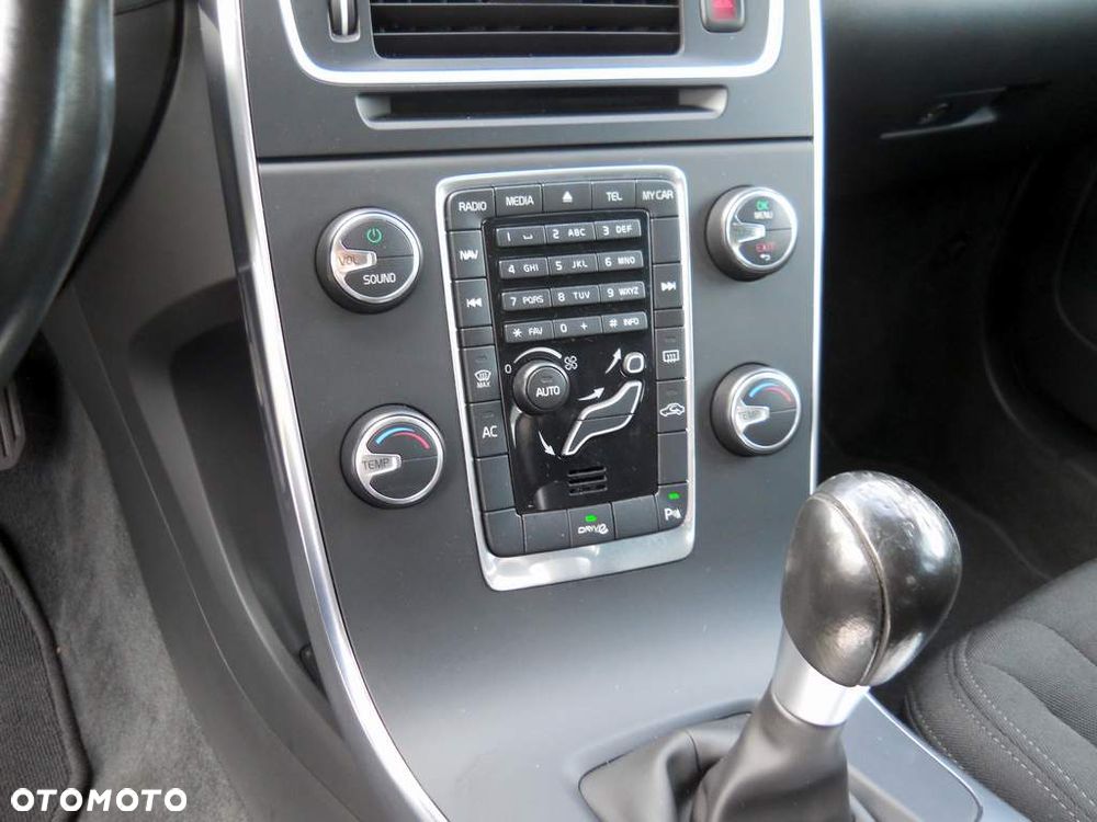 Volvo S60 DRIVe - 15