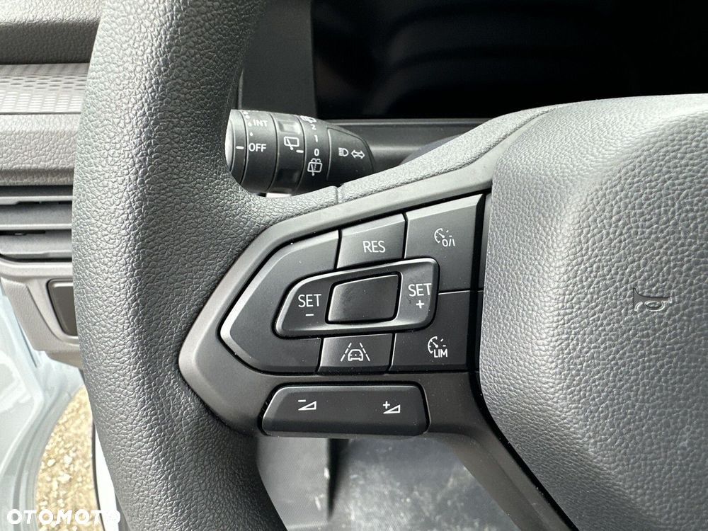 Volkswagen Transporter - 24