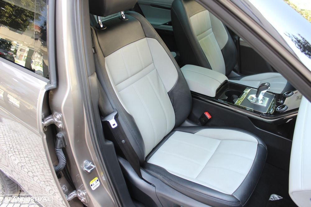 Land Rover Range Rover Evoque 1.5 P300e AWD R-Dynamic Auto - 25