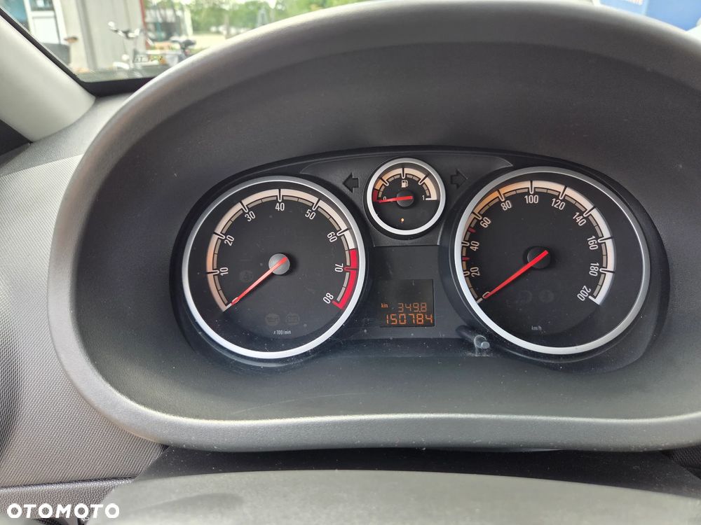 Opel Corsa - 21