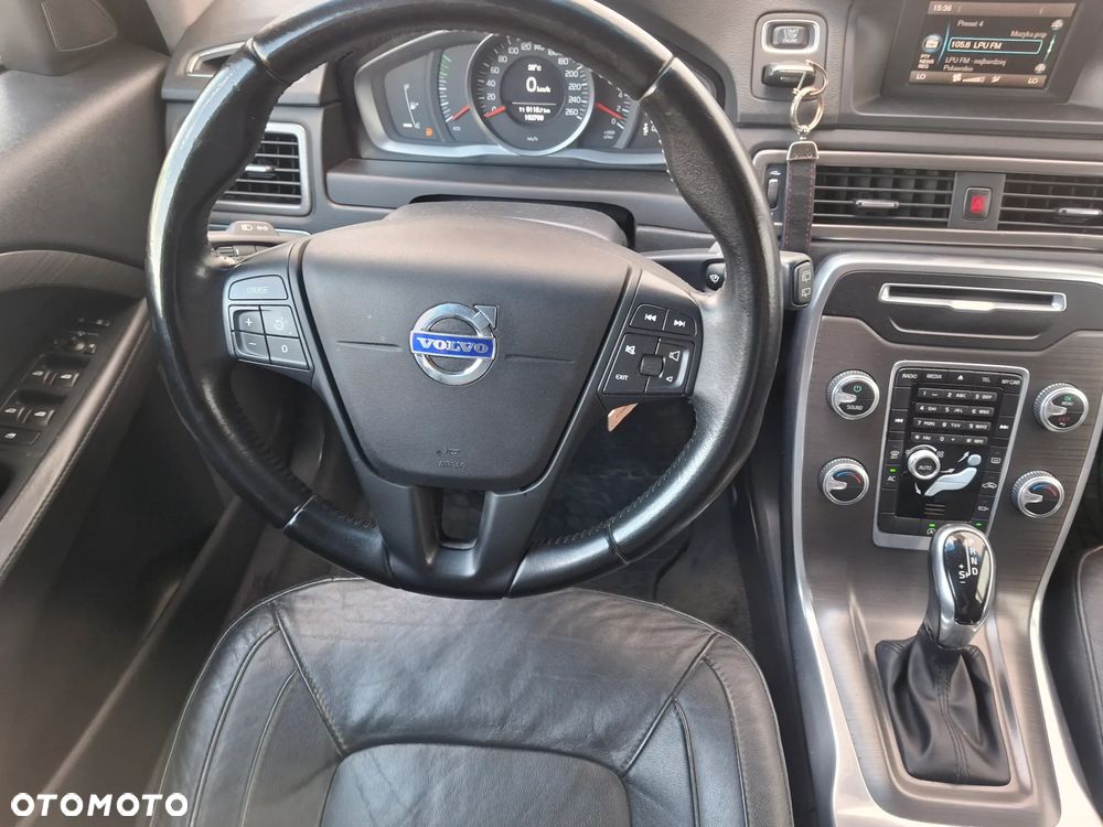Volvo V70 T5 Powershift Summum - 28