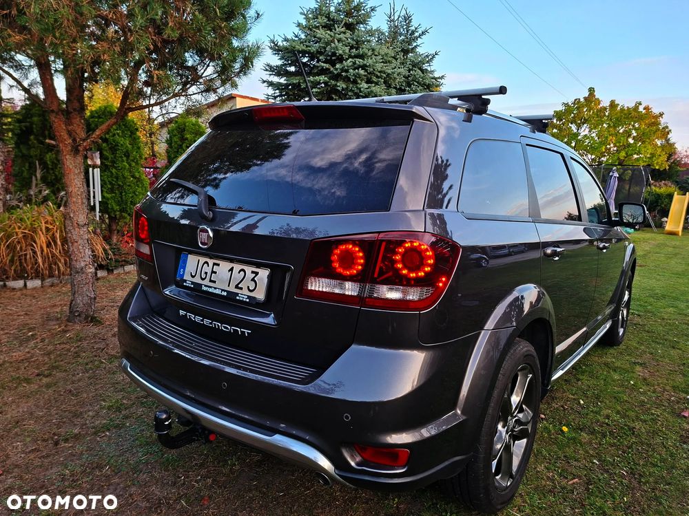 Fiat Freemont 2.0 Multijet 16V DPF Automatik Allrad Cross - 4
