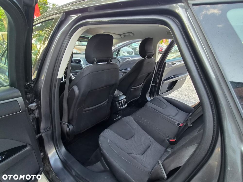 Ford Mondeo 1.6 TDCi Ambiente - 22