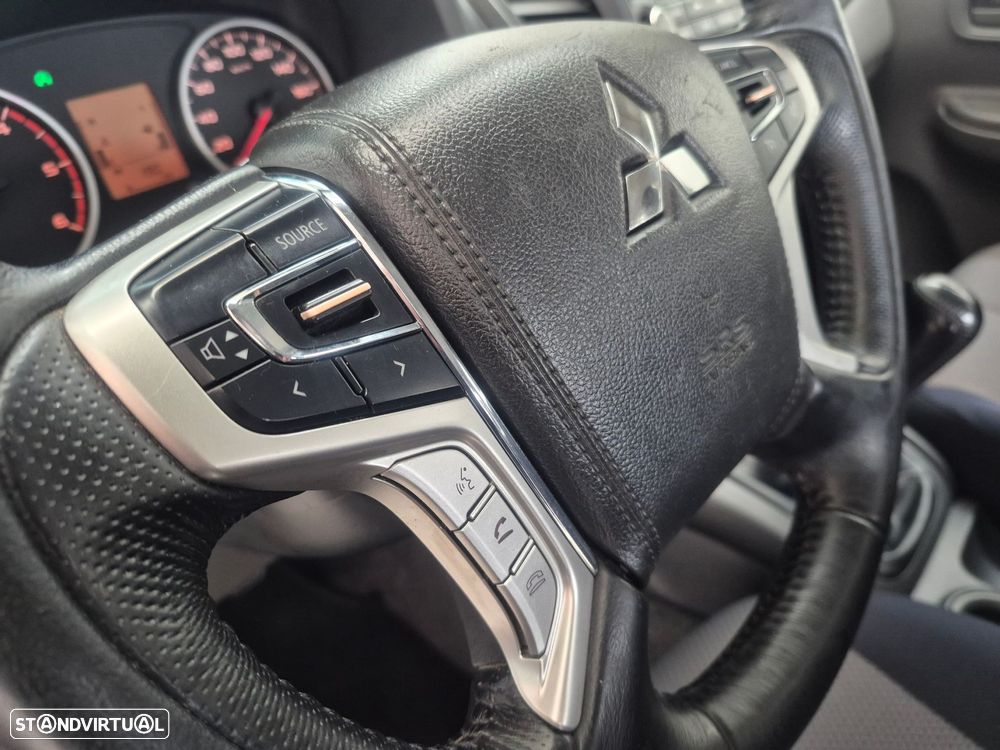 Mitsubishi L200 2.4 DI-D CD Space Cab Invite 2WD - 13