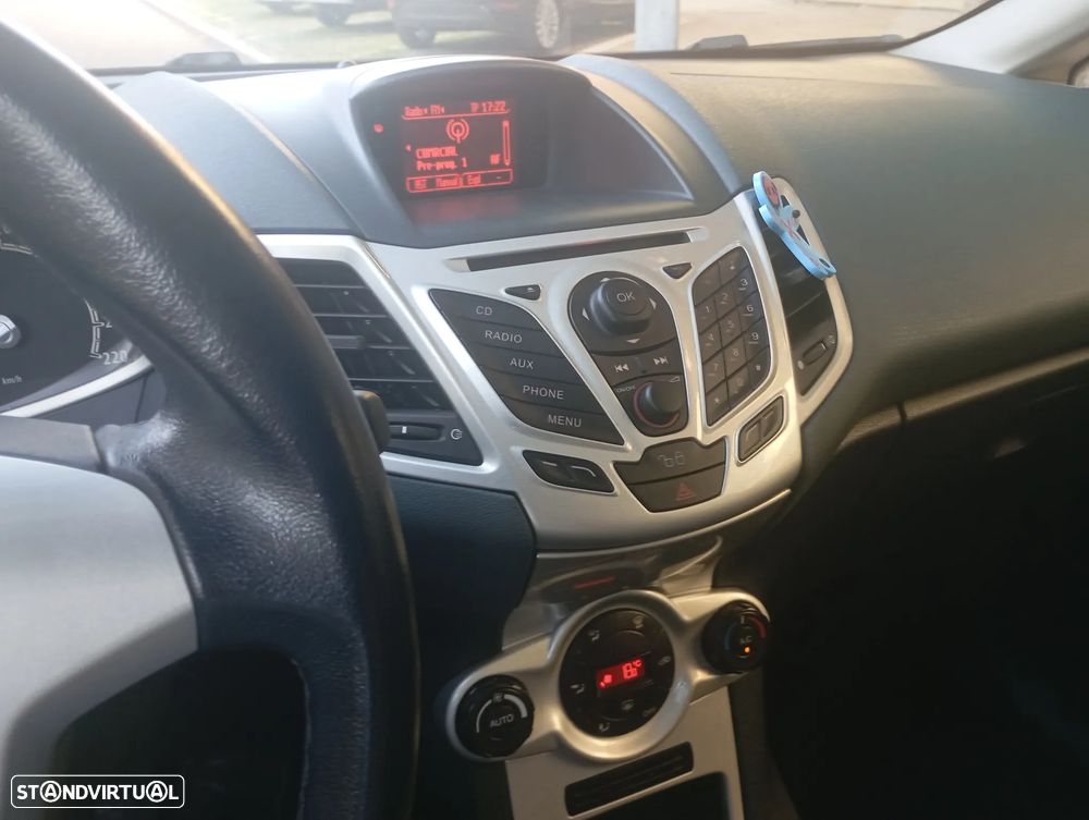 Ford Fiesta 1.25 Titanium 124g - 2