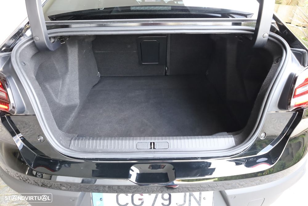 Citroën C4 X 1.2 PureTech Shine EAT8 - 14