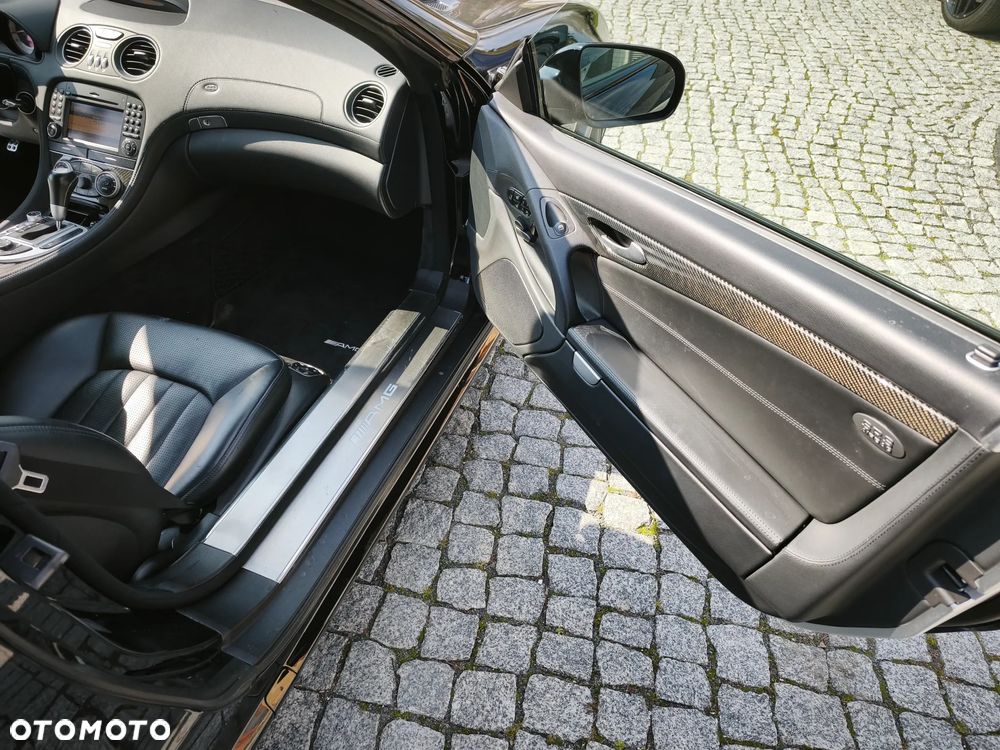 Mercedes-Benz SL 63 AMG SPEEDSHIFT MCT - 25