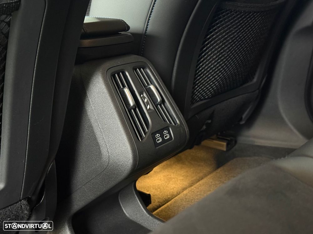 BMW iX1 eDrive20 Pack Desportivo M - 60