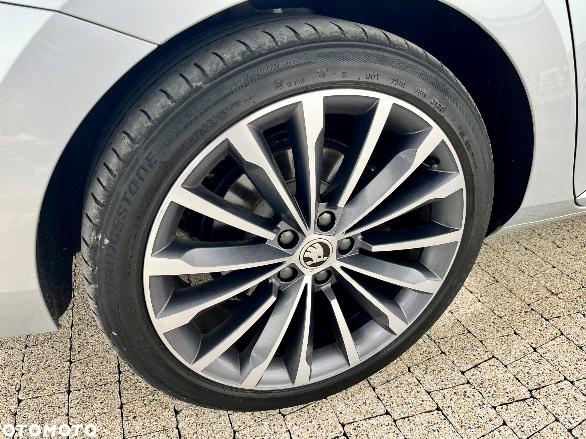 Skoda Superb 2.0 TDI SCR 4x4 L&K DSG - 7