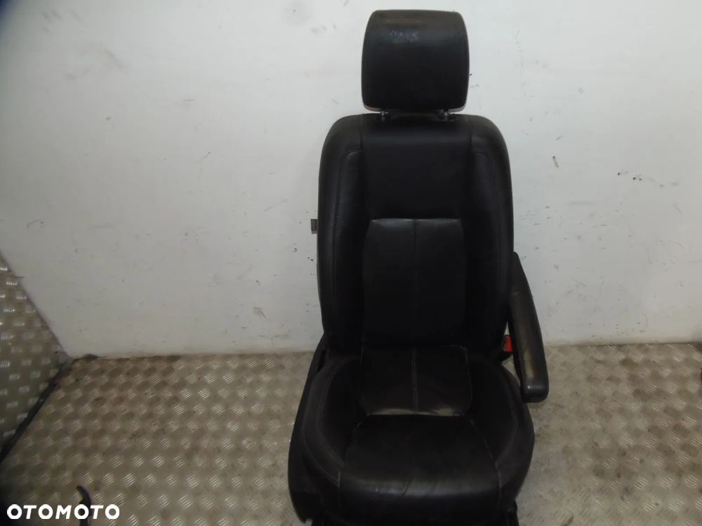 FOTEL PASAŻERA PRAWY LAND ROVER DISCOVERY IV 2012R - 2