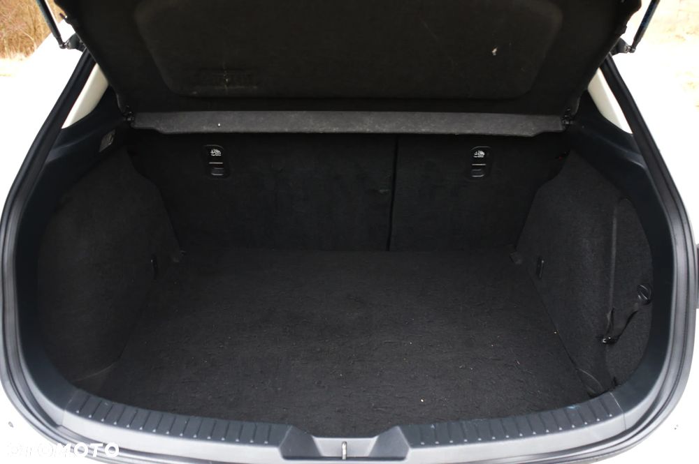 Mazda 3 SKYACTIV-G 165 Center-Line - 9