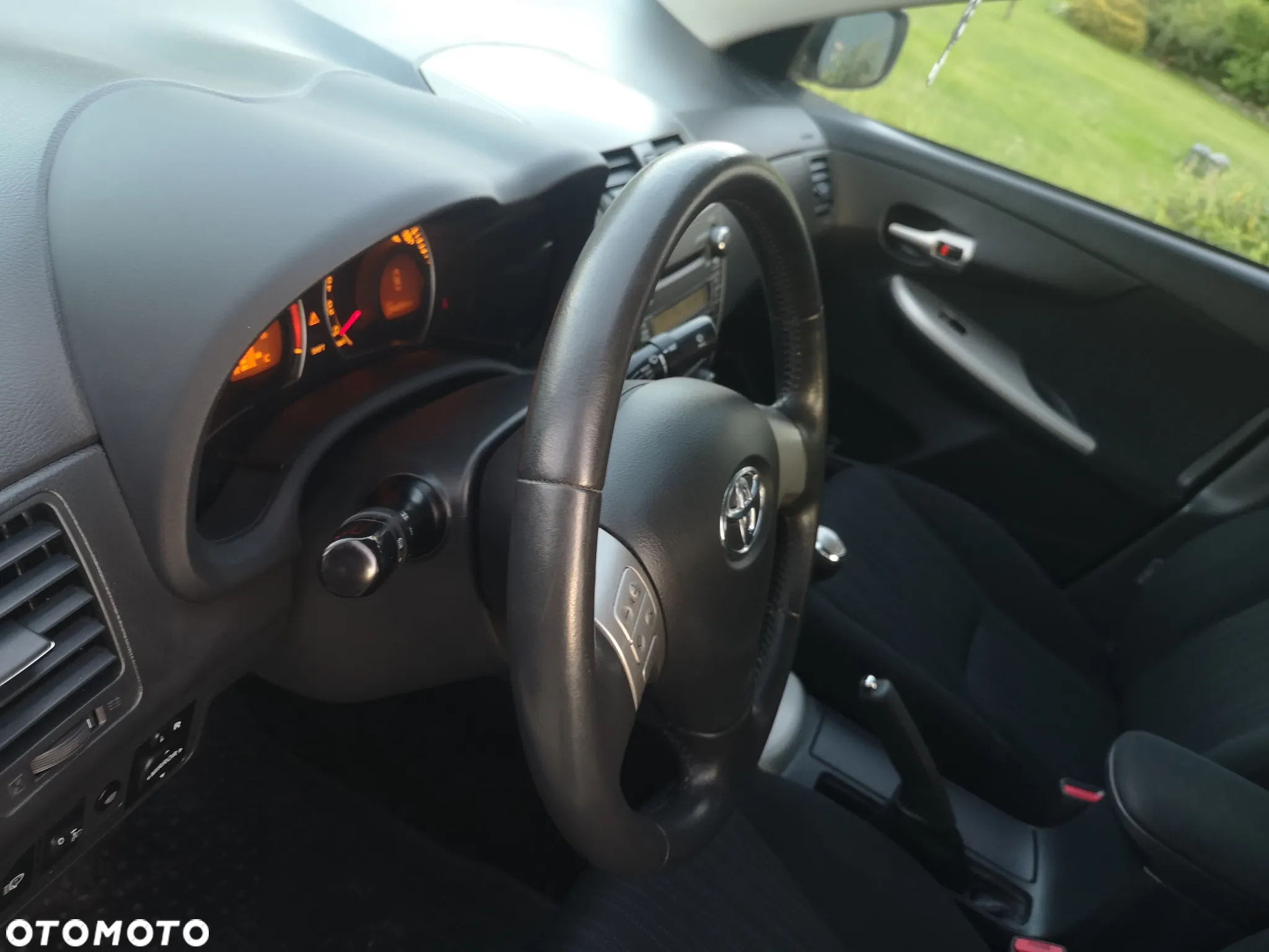Toyota Corolla - 9