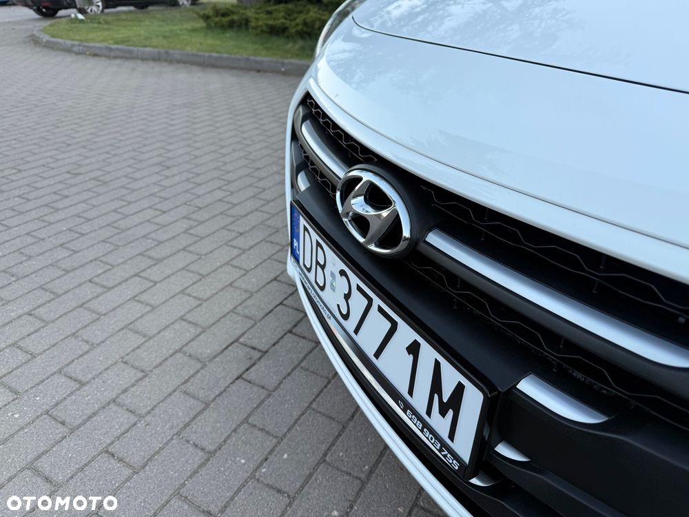 Hyundai i30 blue 1.4 Style - 11
