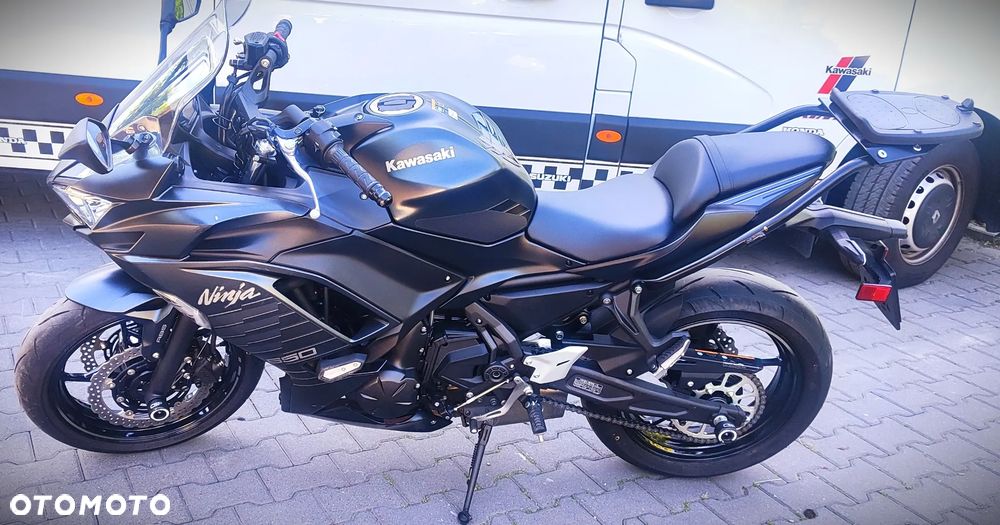 Kawasaki Ninja - 17