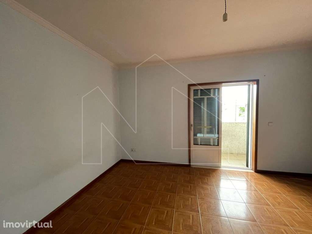 Moradia T4 em Esgueira - Espaço, Conforto e Privacidade - Grande imagem: 5/16