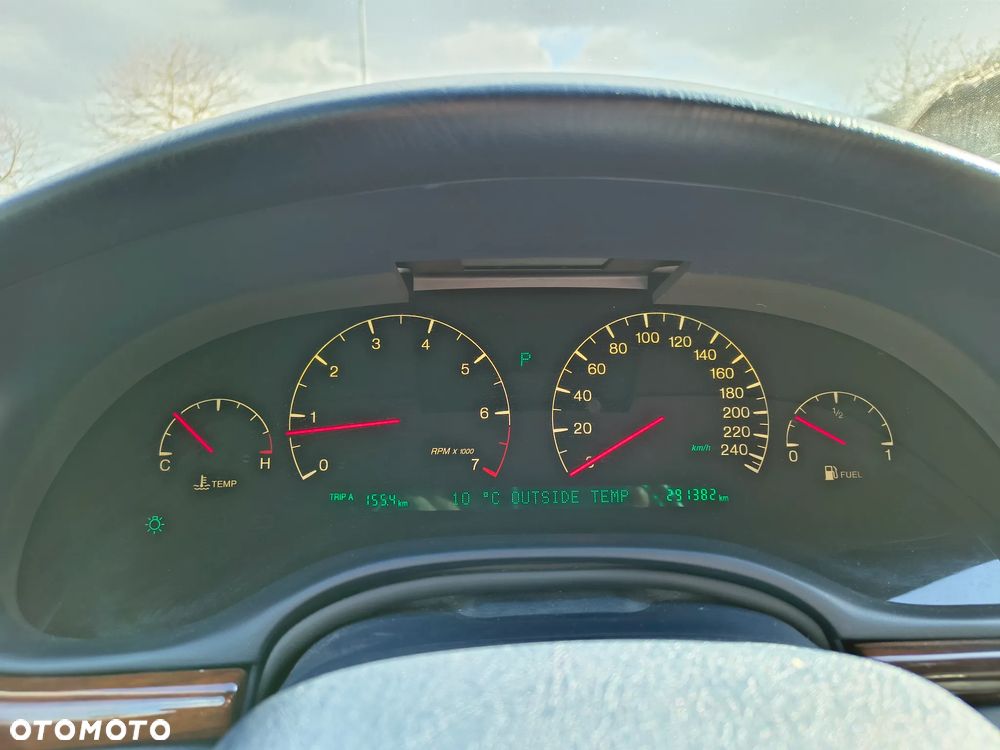 Cadillac Seville 4.6 SLS - 16