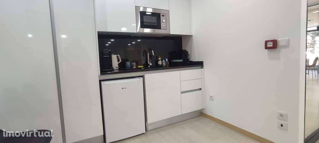 Aluguer escritório | Mobilado c/ Serviços - Grande imagem: 4/8