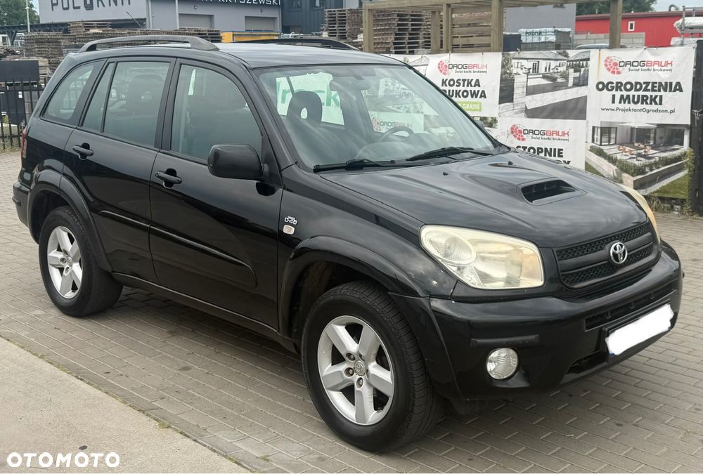 Toyota RAV4 D-4D 4x4 - 17