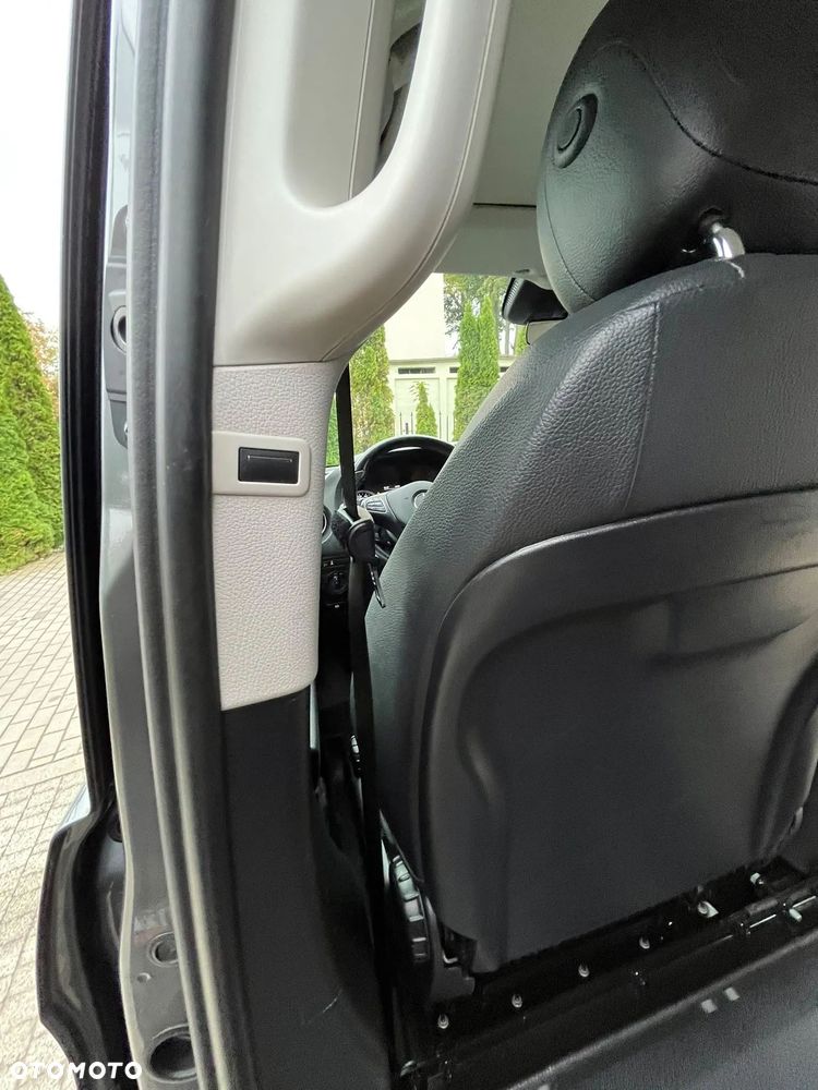 Mercedes-Benz Vito - 14