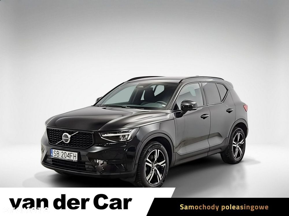 Volvo XC 40 B3 Plus Dark - 2