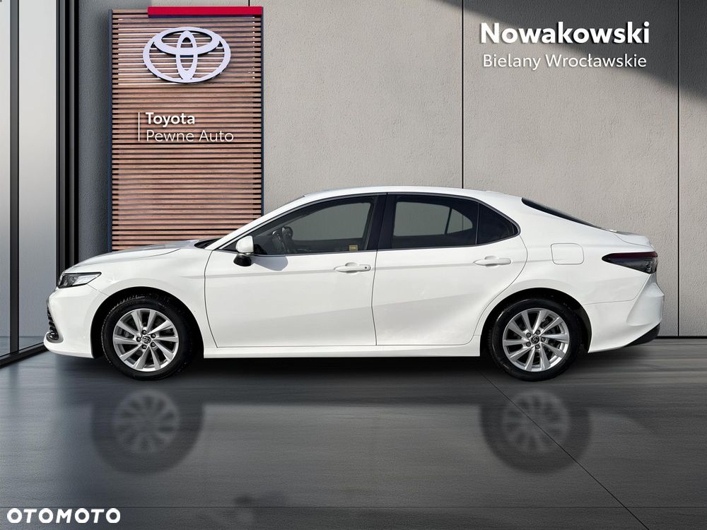 Toyota Camry 2.5 Hybrid Comfort CVT - 4