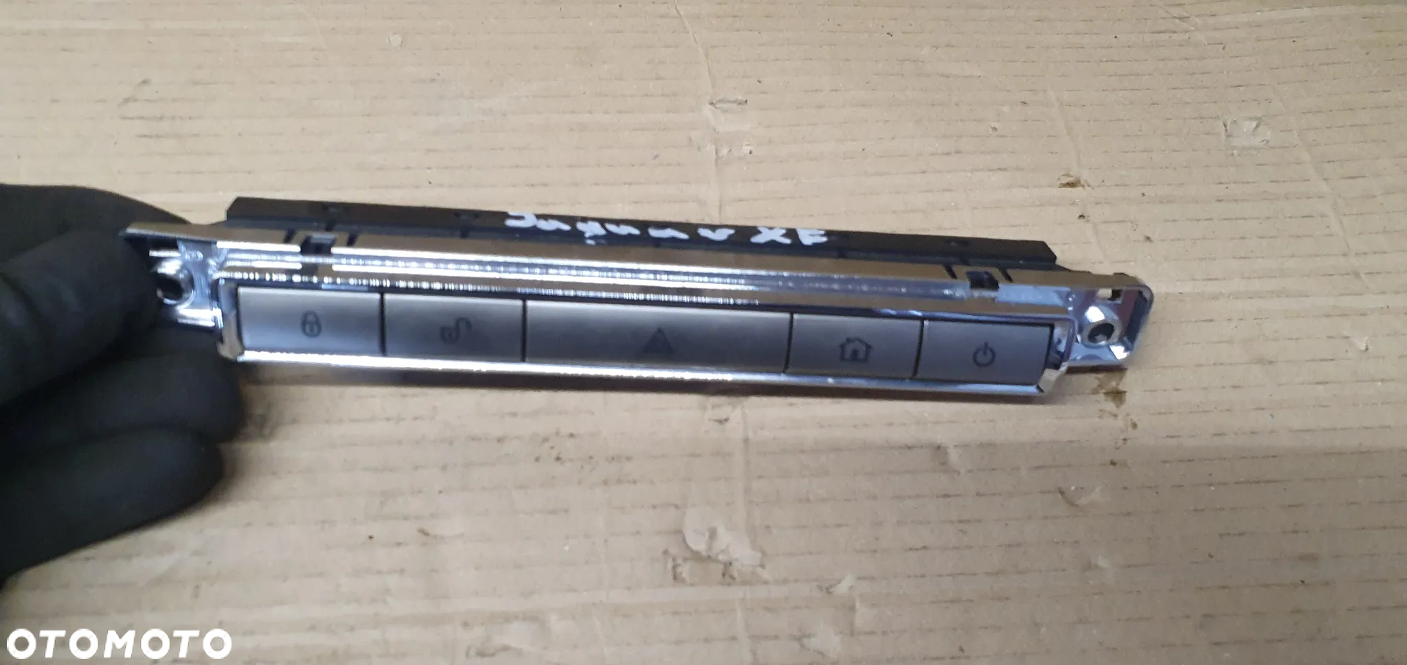 Przełącznik świateł awaryjnych blokady drzwi Jaguar XF X250 8X23-11B650-AB - 3