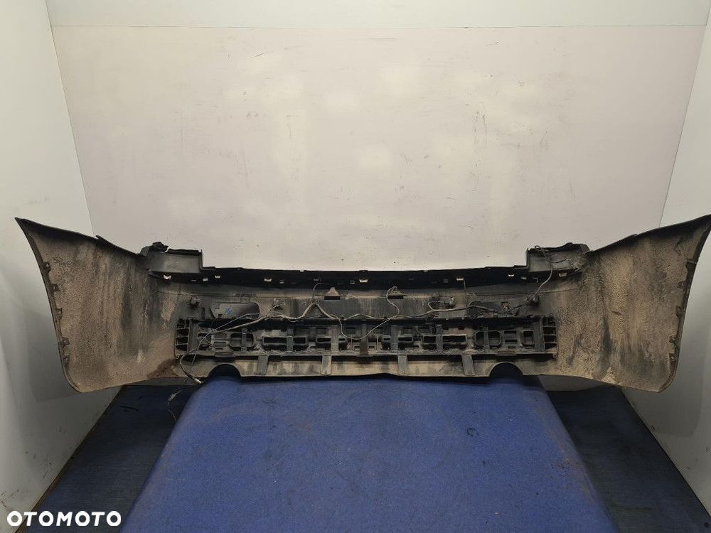 CHRYSLER 300C KOMBI 3.0 CRD ZDERZAK TYŁ - 9