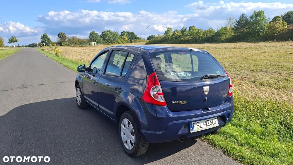 Dacia Sandero 1.2 16V Ambiance - 8