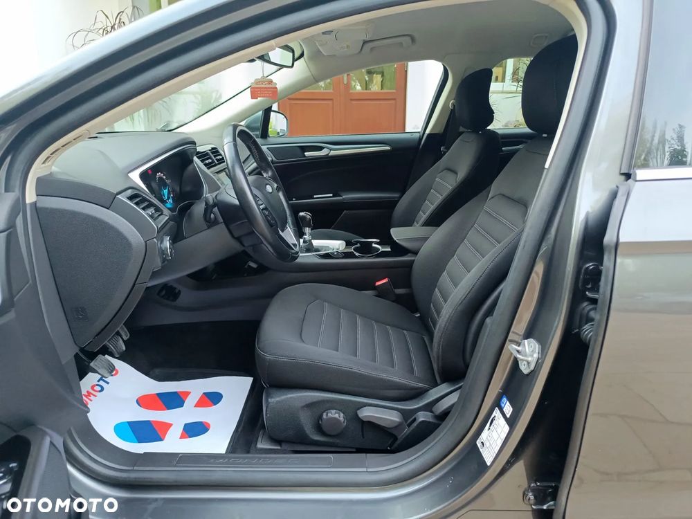 Ford Mondeo 2.0 TDCi Ambiente Plus - 24