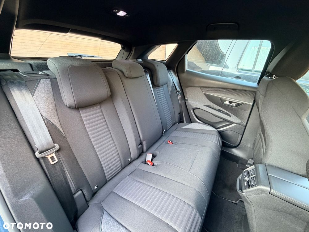 Peugeot 3008 1.6 PureTech Hybrid PHEV Active Pack S&S EAT8 - 19