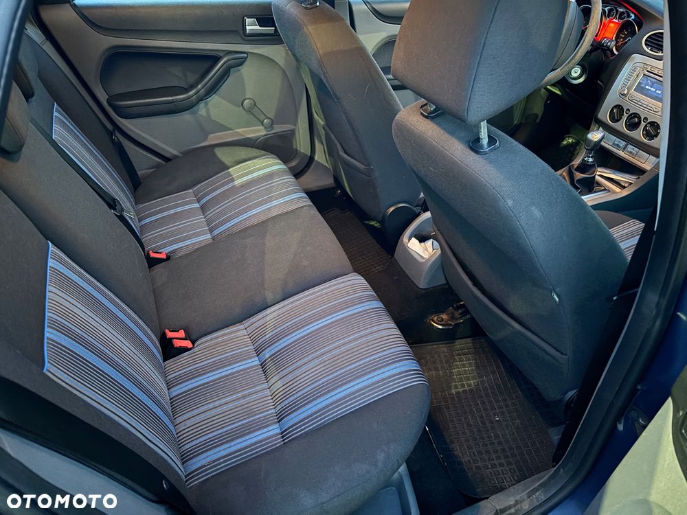 Ford Focus 2.0 TDCi Trend - 4
