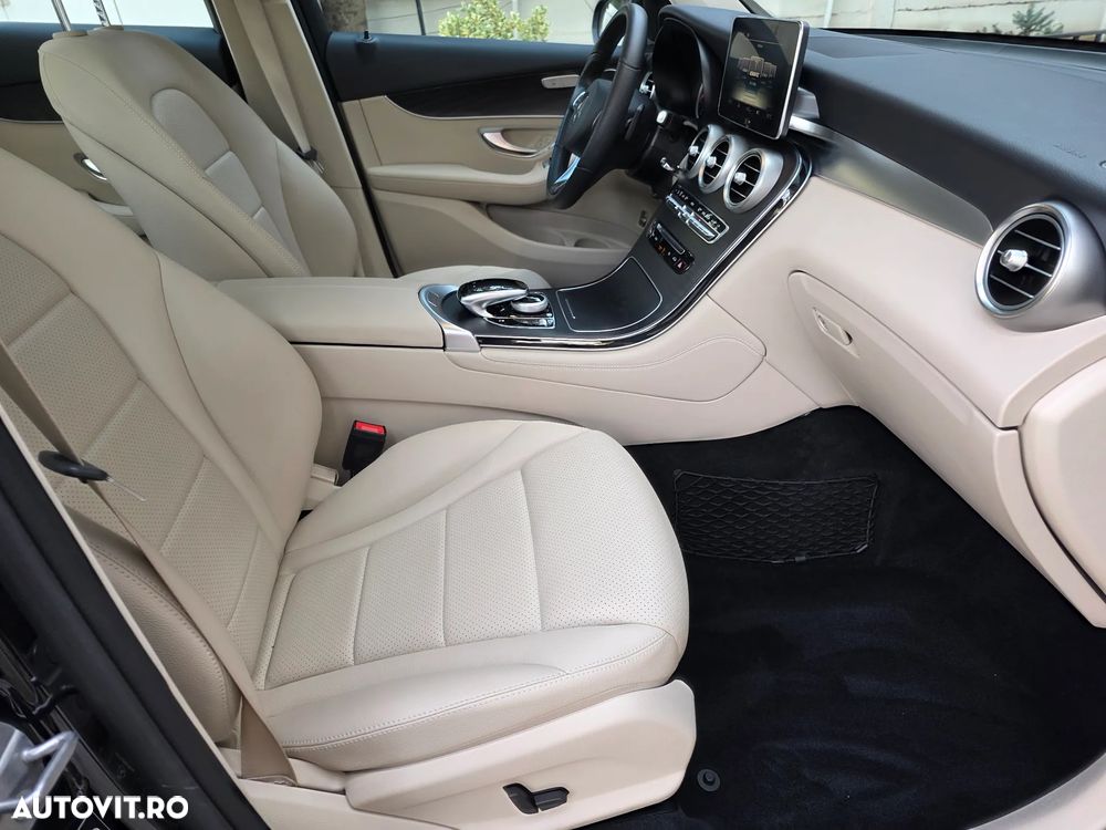 Mercedes-Benz GLC 250 4MATIC - 13