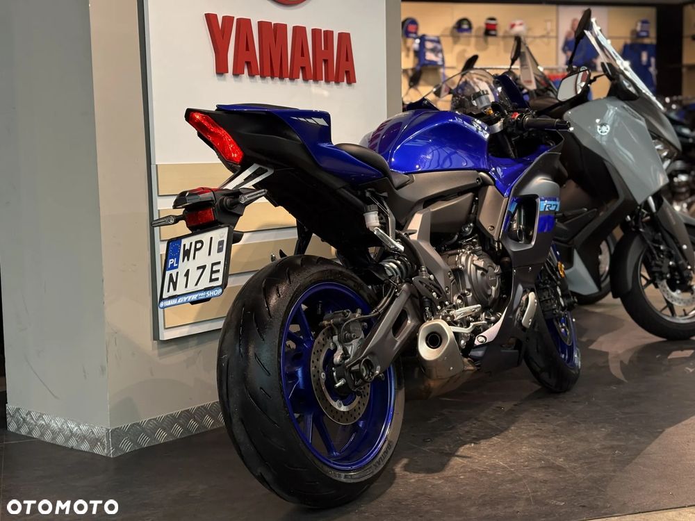 Yamaha R7 - 4
