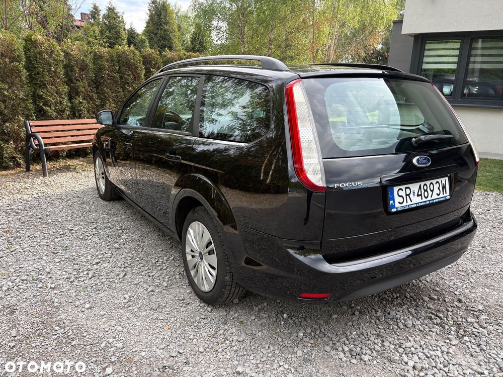 Ford Focus 1.6 Trend - 6