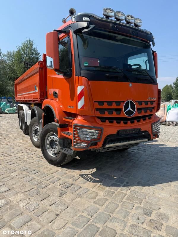 Mercedes-Benz AROCS - 22