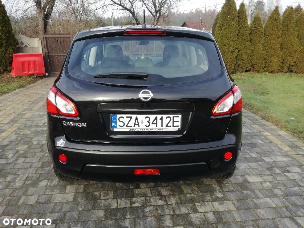 Nissan Qashqai 1.6 Visia - 18