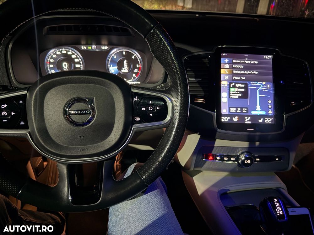 Volvo XC 90 D5 AWD Geartronic Inscription - 12