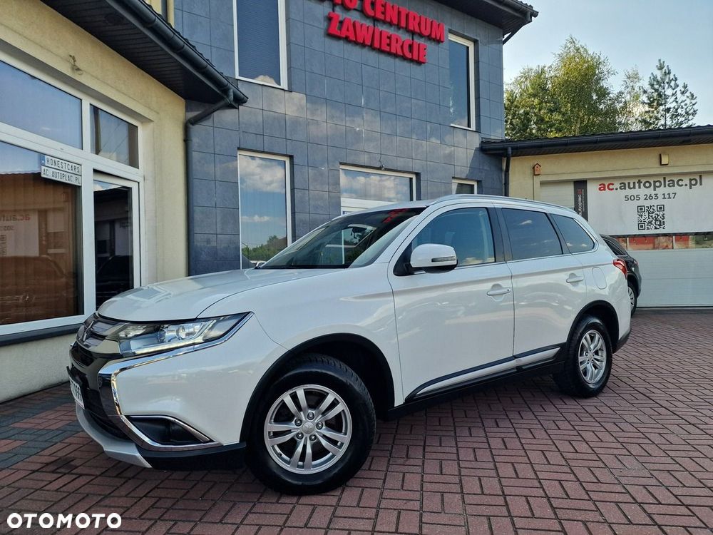 Mitsubishi Outlander - 4