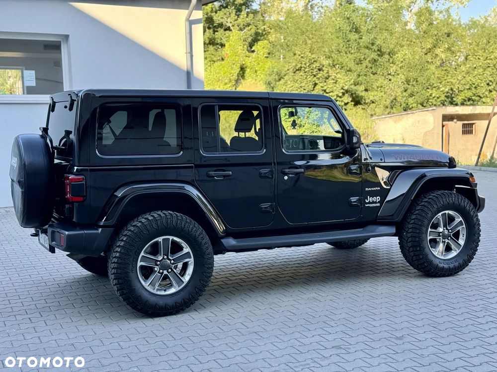 Jeep Wrangler Unlimited GME 2.0 Turbo Sahara - 23