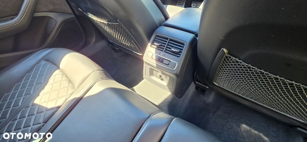 Audi S4 Limousine - 5