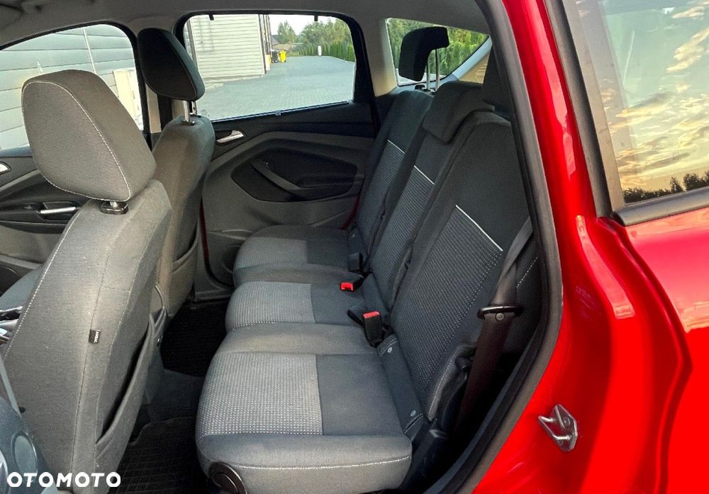Ford C-MAX - 19