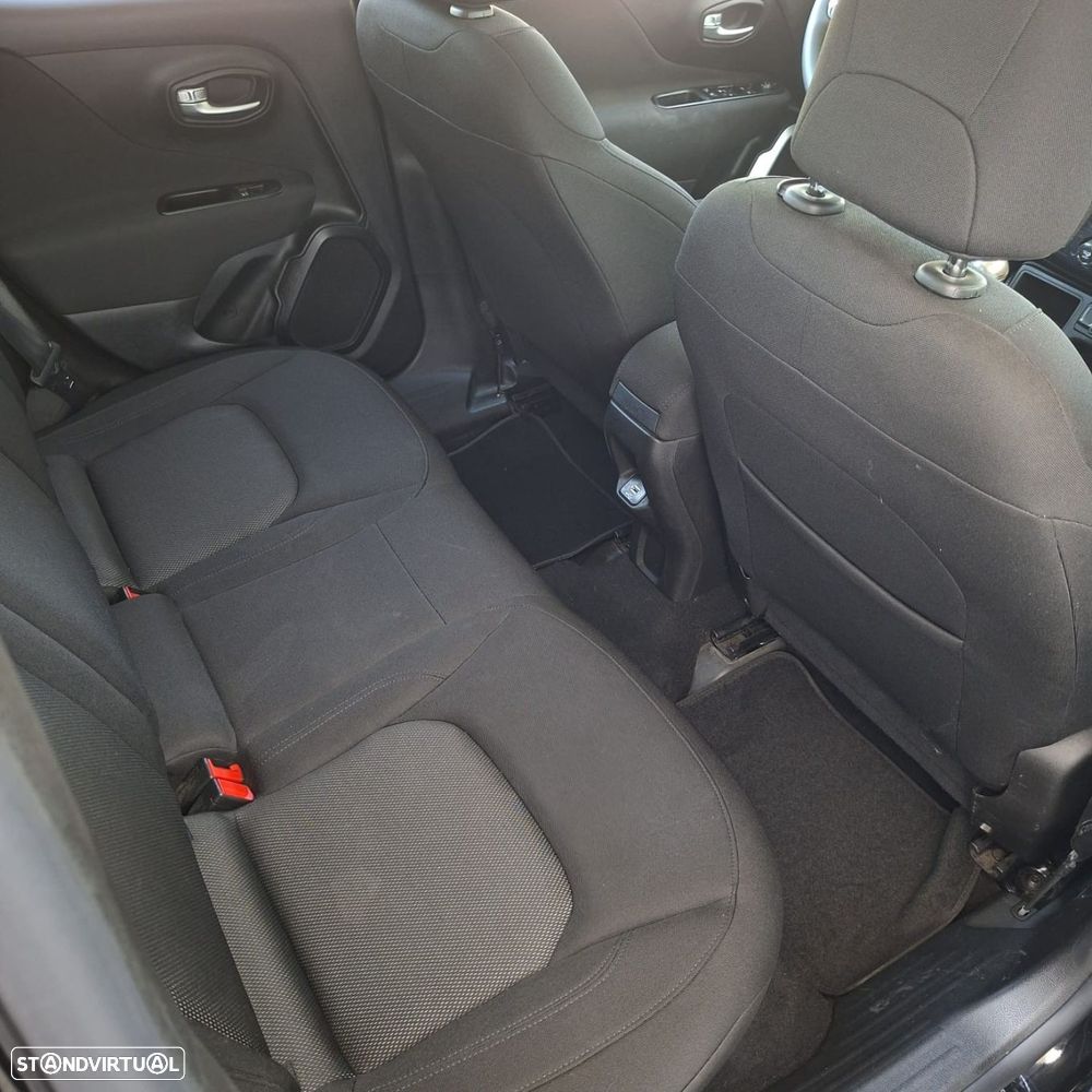 Jeep Renegade 1.0 T Longitude - 11