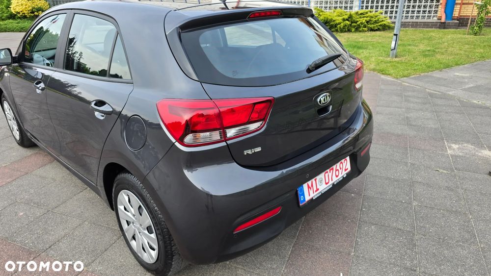 Kia Rio 1.2 Dream Team Edition - 7