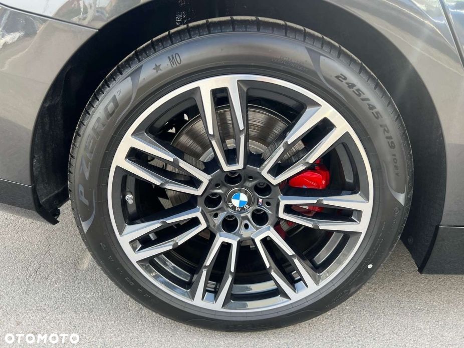 BMW Seria 5 520i mHEV M Sport - 14