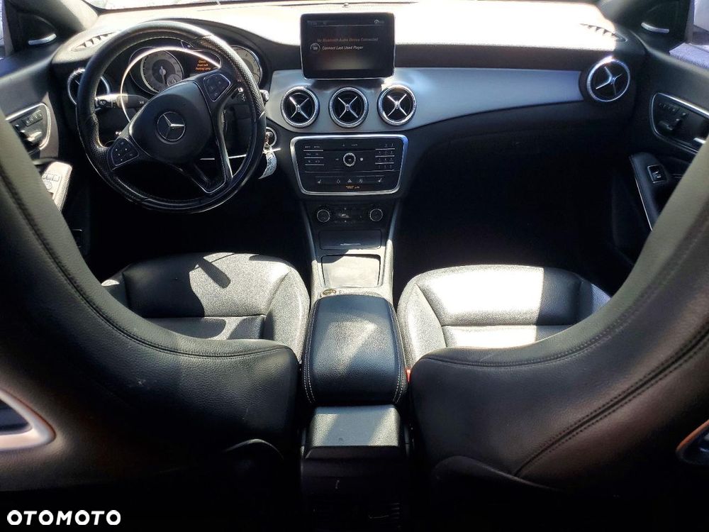 Mercedes-Benz CLA - 7