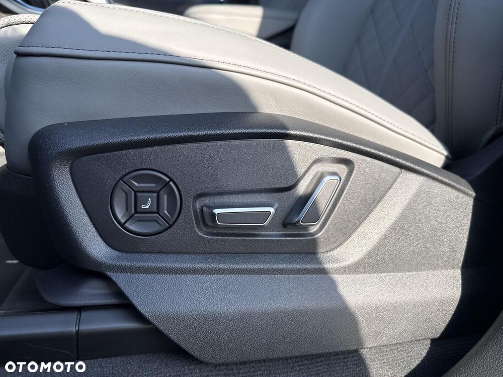 Audi Q8 - 13