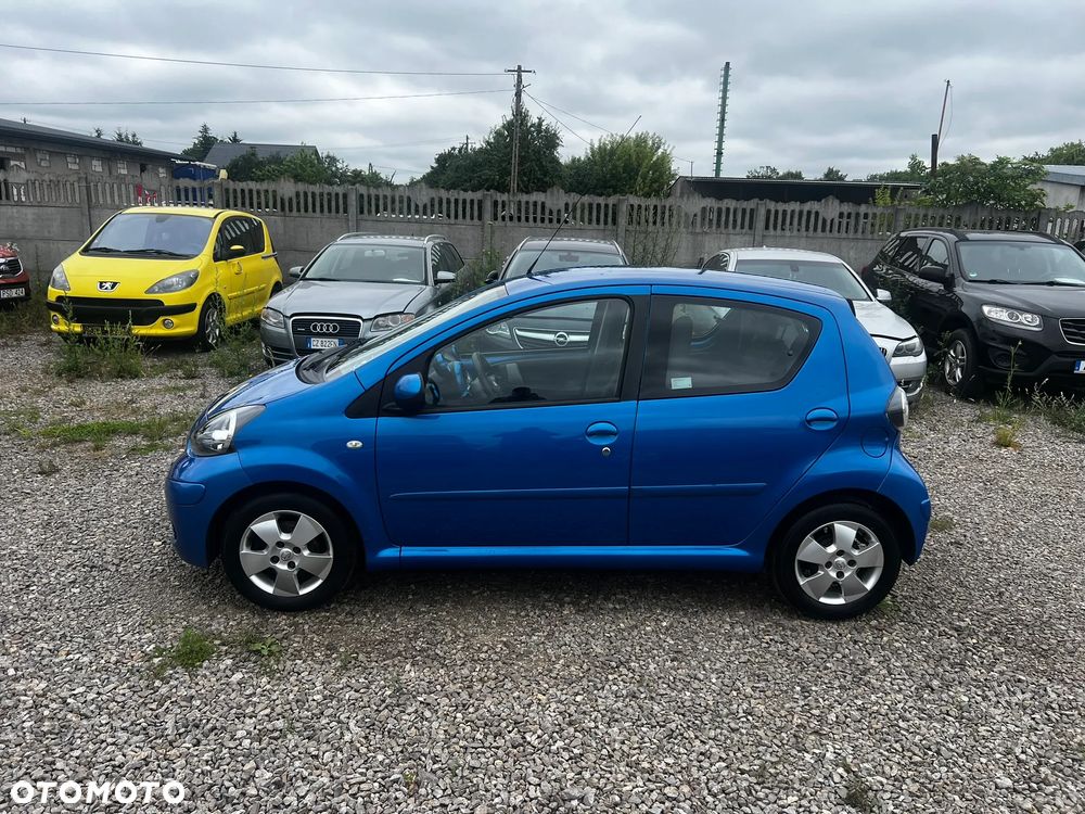Toyota Aygo - 12