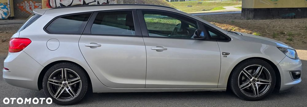 Opel Astra 1.7 CDTI DPF ecoFLEX Start/Stop 150 Jahre - 10